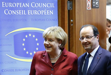 Nmecká kancléka Angela Merkelová a francouzský prezident Francois Hollande