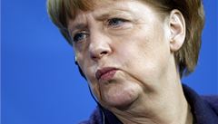 Merkelová pohrozila Rusku ekonomickými sankcemi od EU 