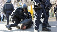 Kvůli násilí při demonstraci v Ostravě stíhá policie čtyři lidi