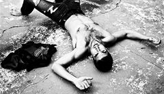 Moderní ptiboja David Svoboda v kalendái Dukly Praha pro rok 2014