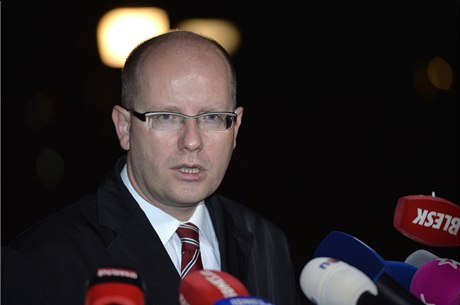 Bohuslav Sobotka po schzce s Miloem Zemanem v Lánech