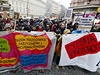 V Praze probíhají dv demonstrace. Jedna je pronacistická, druhá se proti neonacismu oste staví.  