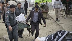 Kábul se chystá na jednání s USA, v okolí komplexu se odpálil atentátník.