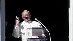 Pape rozdval zzran lk. Msto pilulky dostali vc renec