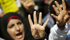 Egypt označil studenty za teroristy, protestovali s vodními pistolkami