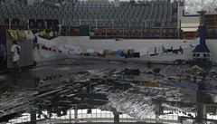 N�kte�í p�e�iv�í nalezli úto�i�t� v prostorách basketbalového stadionu ve m�st� Tacloban 