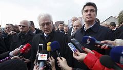 Chorvatský prezident Ivo Josipović (uprostřed) s premiérem Zoranem Milanovićem... | na serveru Lidovky.cz | aktuální zprávy