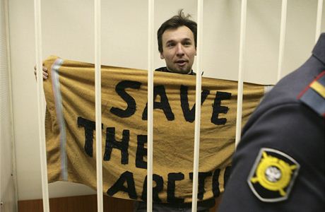 Aktivisté Greenpeace: Polák Tomasz Dziemianczuk 