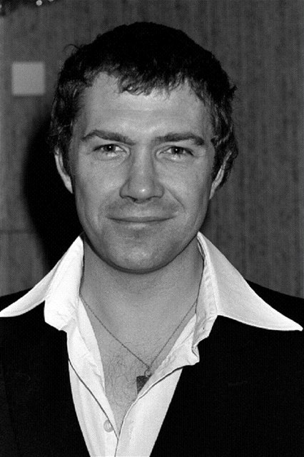 Herec Lewis Collins