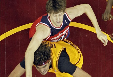 Veselý a  Varejao.