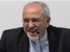 Íránský ministr zahranií Mohammad Davád Zaríf prohlásil, e dohoda, kterou oznail za velký úspch, znamená uznání íránského jaderného programu a vyjádil nadji, e nakonec bude uznáno i jeho právo na obohacování uranu a e budou zrueny vechny sankce