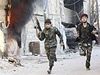 Pi tvrdých sobotních bojích zahynulo u Damaku pes 70 lidí, mezi nimi vojáci, povstalci a islámtí radikálové. 