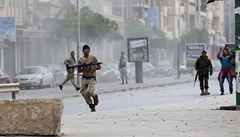 Ozbrojenci v Libyi zastelili nmstka ministra pechodn vldy 