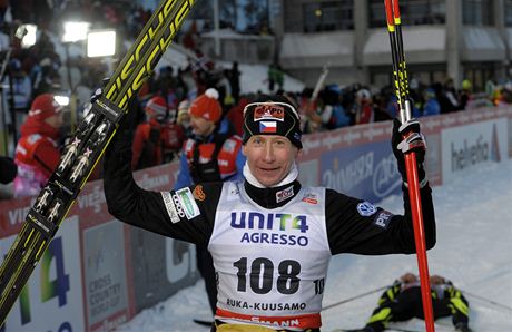 Luká Bauer vyhrál úvodní distanní závod sezony Svtového poháru v Kuusamu