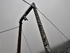 Petrené lano zpsobilo v pátek veer tragický pád nákladní lanovky v Pední Labské u pindlerova mlýna na Trutnovsku.