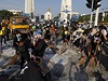 Vypjatá situace v Thajsku se ukliduje. Demonstranti uklízejí ulice Bangkoku