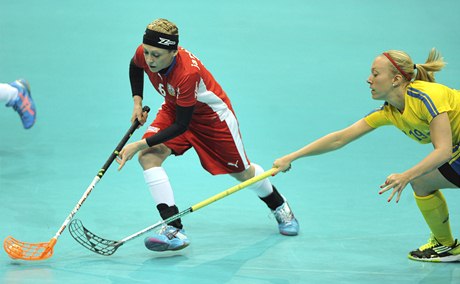 Zleva Anet Jarolímová (ČR) a Emelie Lindströmová (Švédsko).
