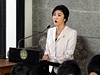 Thajská premiérka Jinglak inavatrová na tiskové konferenci