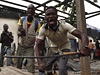 Kesanská domobrana pi útoku na meitu v Bangui