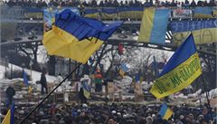 V Kyjevě přišlo podpořit přidružení k EU přes 200 tisíc lidí 