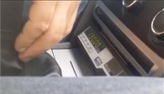 Turista natočil pražského taxikáře při podvádění, známý turbo taxametr je opět v akci