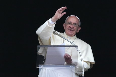 Papež kritizoval 'pohádkové' Vánoce. V evangeliích nemají oporu, řekl
