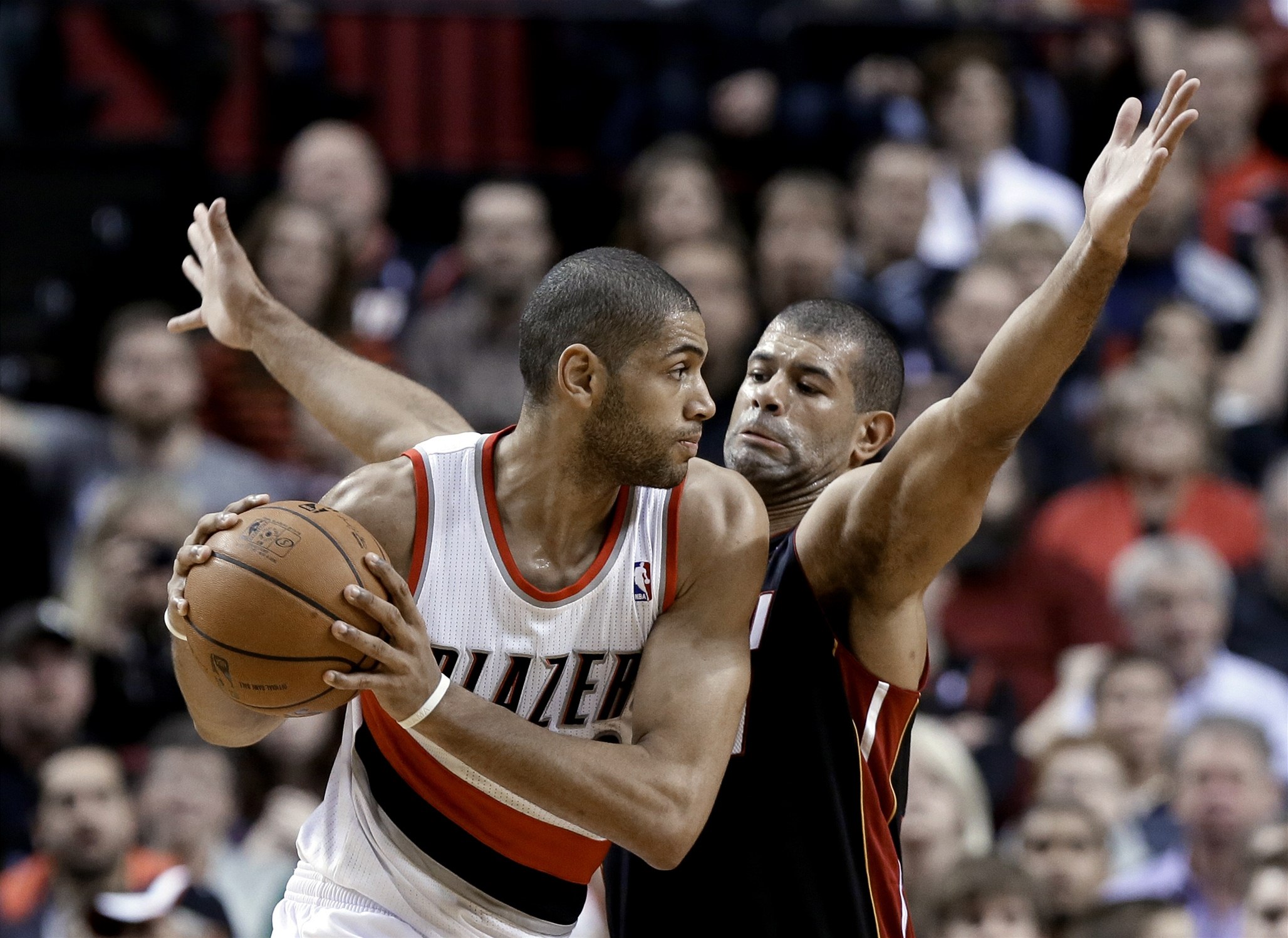 Shane Battier z Miami Nicolas Batum z Portlandu.