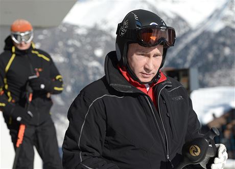 Ruský prezident Vladimir Putin provoval sjezdovky v Soi