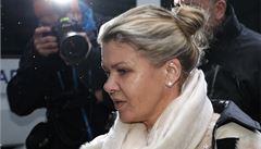Schumacherova manželka vyzvala novináře, aby opustili nemocnici