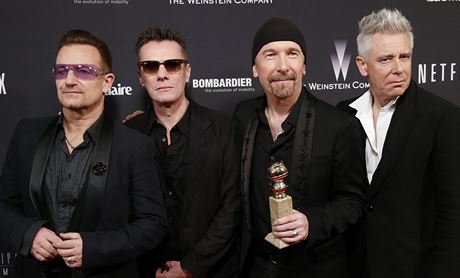 Kapela U2 dostala cenu za nejlepí filmovou píse za skladbu Ordinary Love ze snímku Mandela: Dlouhá cesta ke svobod.