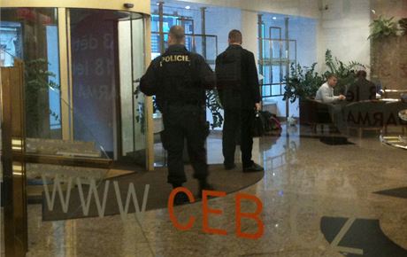 Policie zasahuje v eské exportní bance a ve státní pojiovací spolenosti EGAP 