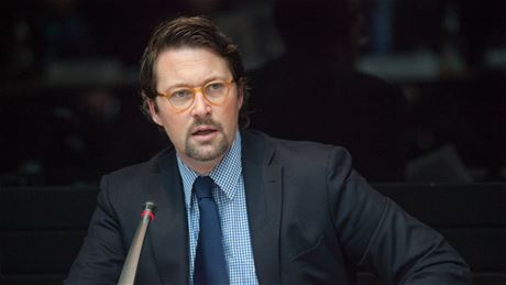 Generální tajemník bavorské Kesanskosociální unie (CSU) Andreas Scheuer. 