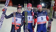 Zleva druhý Ital Federiceo Pellegrino, vít�z Sergej Us�ugov z Ruska a t�etí Rus...