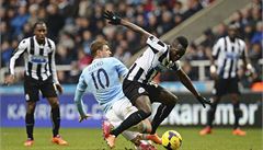 Tiote uniká D�ekovi.