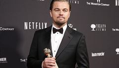 Leonardo DiCaprio se Zlatým glóbem.
