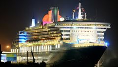 V útrobách Queen Mary 2 je 2000 koupelen, které dodala �eská firma.