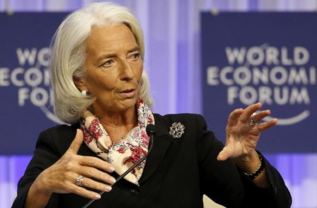 Inflace v eurozn zstv vrazn pod clovou hodnotou, mn fka MMF Christine Lagardeov. 