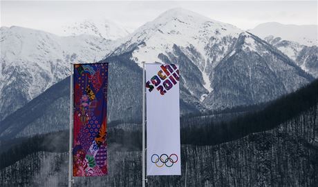 Vlajky v olympijskm parku.