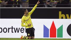 Nuri Sahin a jeho oslavné gesto.