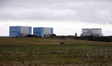 Na tomto míst má vyrst nová britská jaderná elektrárna Hinkley Point C v Somersetu.