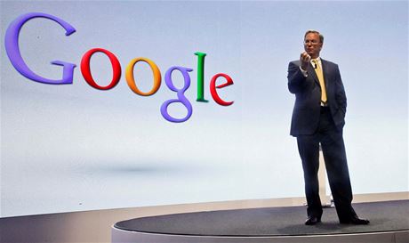 CEO spolenosti Google Eric Schmidt na konferenci v ín.