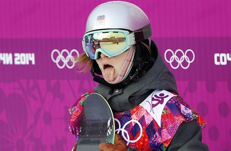 árka Panochová bhem olympijského slopestylu