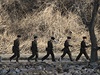 Písluníci severokorejské armády na hranici s ínou.