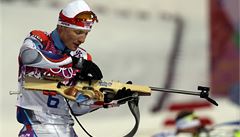 Ondej Moravec nabíjí zbra.