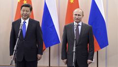 Sankce mohou vehnat Rusko do náruče Číny, píše ruský tisk