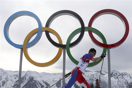 Luk Bauer pod olympijskmi kruhy.