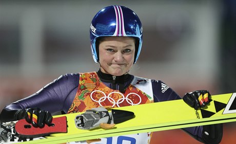 Němka Carina Vogtová vyhrála premiérový olympijský závod ve skoku žen
