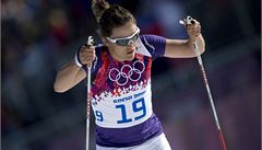 V krátkém triku. Celia Aymonierová z Francie mí�í kup�edu.
