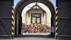 Rekonstrukce hebínu v Kladrubech nad Labem.