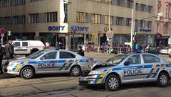 Policejní honička skončila na Karlově náměstí nehodou se třemi zraněnými. | na serveru Lidovky.cz | aktuální zprávy